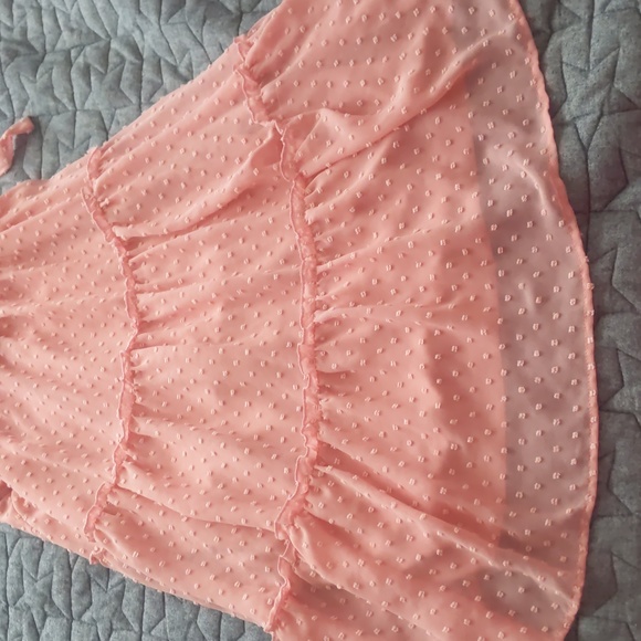 Flowy Ribbon Dress - Picture 3 of 5